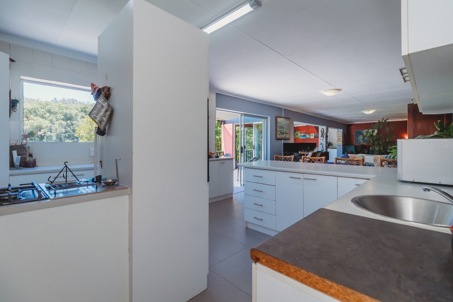 4 Bedroom Property for Sale in Denver Park Western Cape